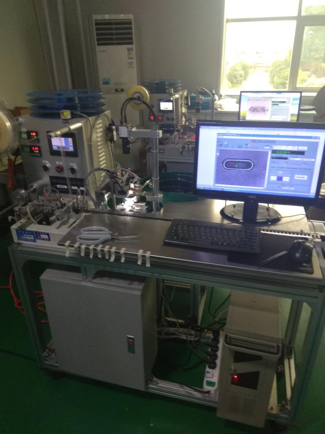 ��������